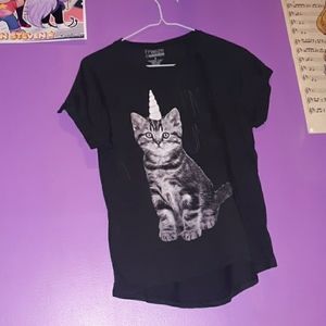 "I'm a unicorn", cat shirt.
